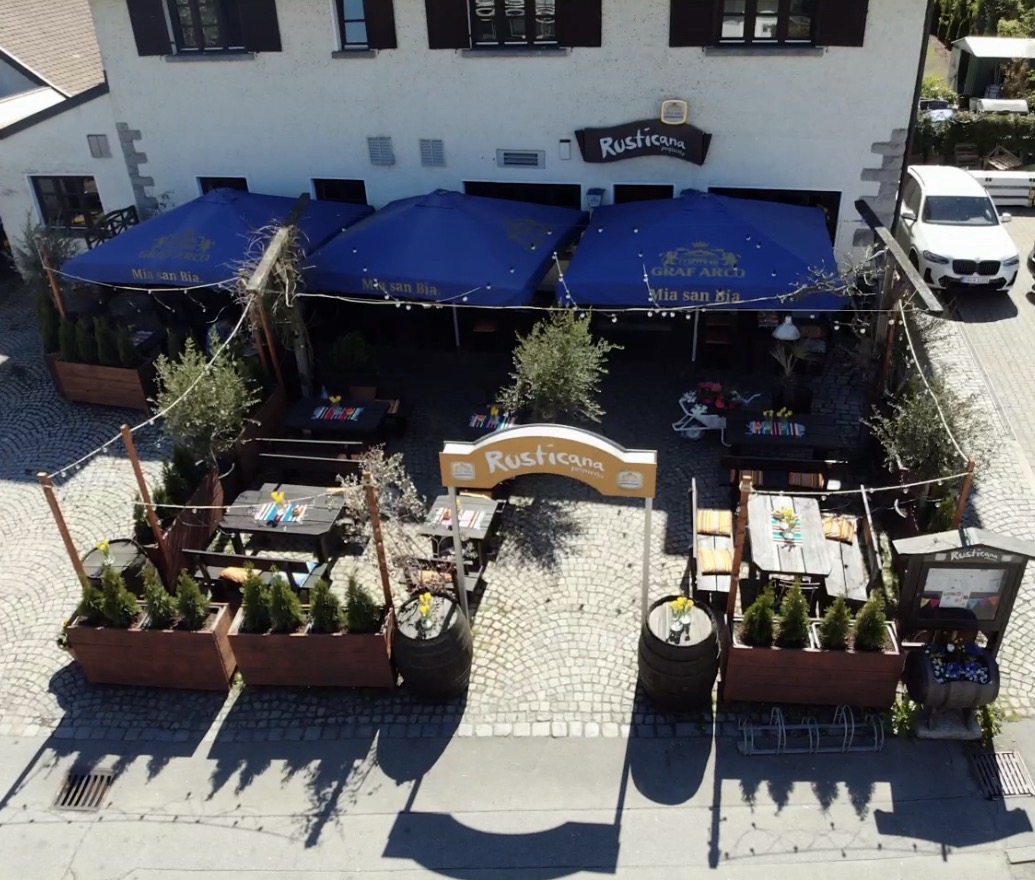 Terrasse vom Rusticana Restaurant in Passau